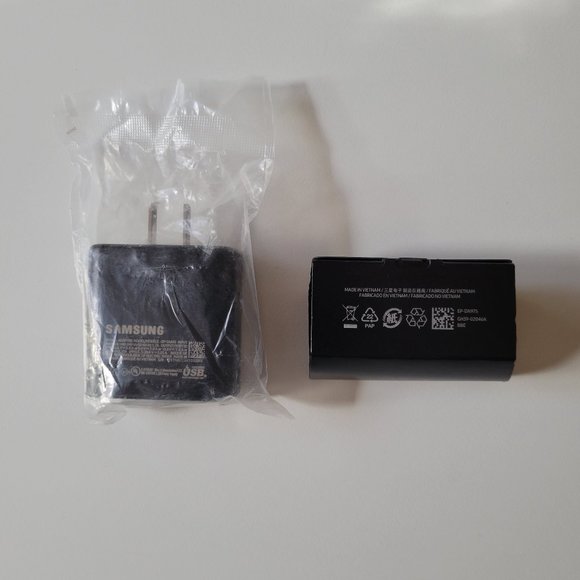 Samsung 45W USB-C Super Fast Charging Wall Adapter w/Type C Charging Cable OEM - Picture 2 of 6